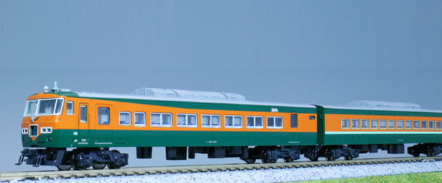 KATO(ラウンドハウス) 10-925 185系200番台湘南色タイプ7両セット