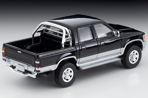 1/64 トヨタ ハイラックス4WDピックアップ ダブルキャブ SSR-X