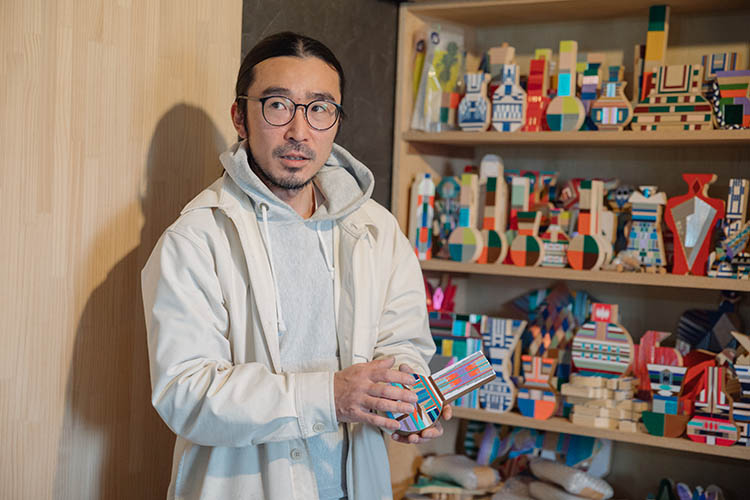 飯田の伝統工芸「水引」に、あらたな物語を“絵描く”｜「RITUAL the