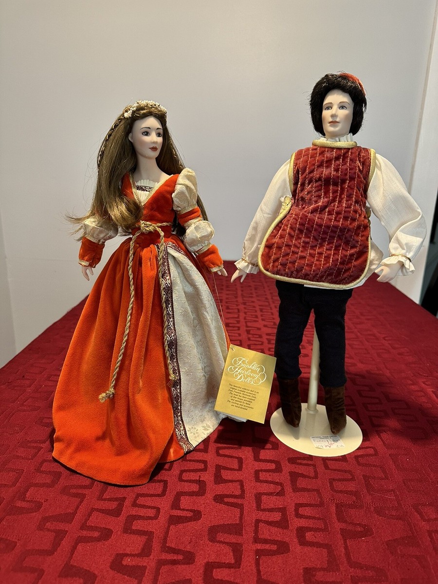 Franklin Heirloom Collection Romeo & Juliet Dolls w/ Stand