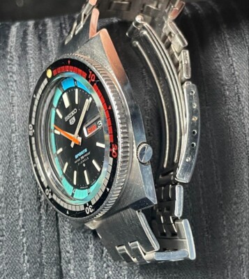 SEIKO 5 SPORTS 6119-6050 21 Jewels Automatic Black Dial Men's