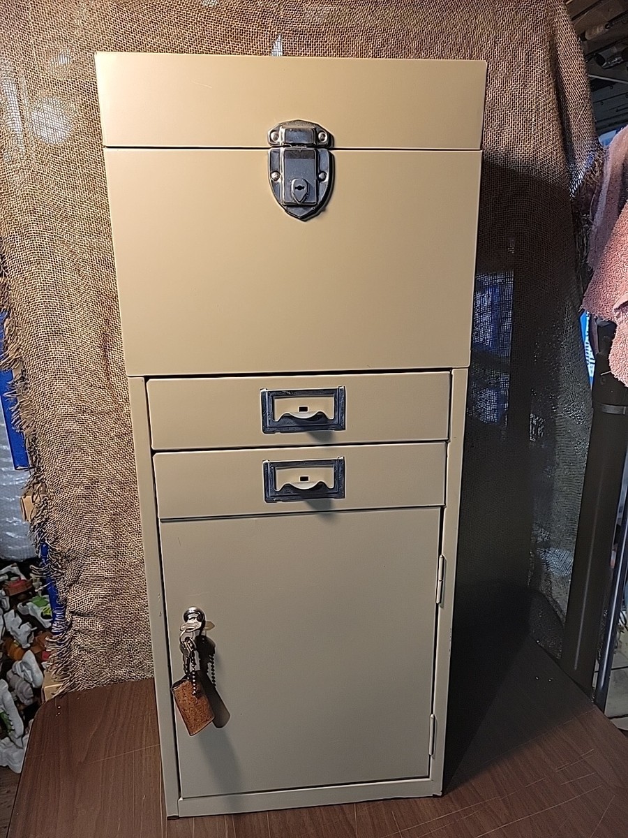 VINTAGE METAL CABINET VERTICAL TOP, 2 DRAWERS AND FRONT DOOR w/KEY