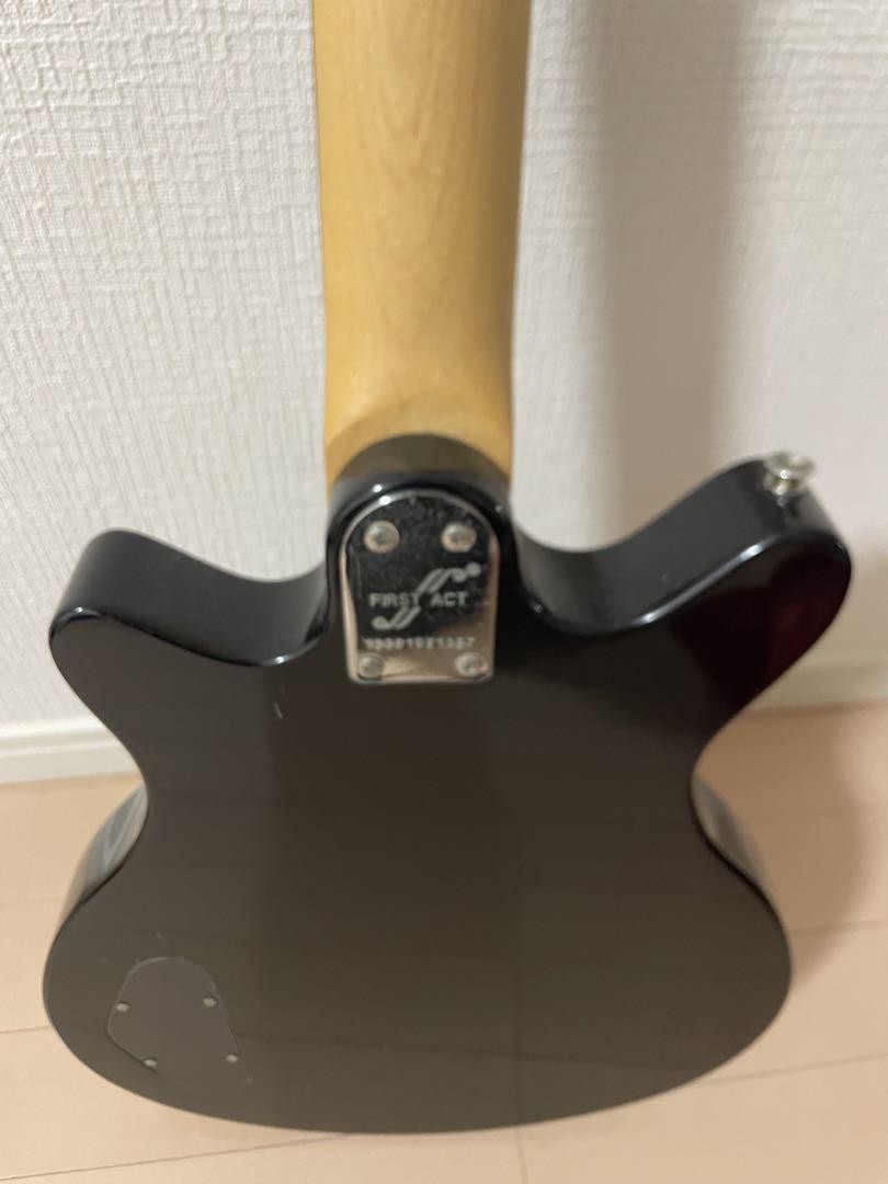 Electric Guitar First Act ME1980 Fire Pattern Black Operation