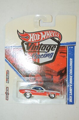 Hot Wheels Vintage Racing Dick Landy's Dodge Challenger 1:64 scale