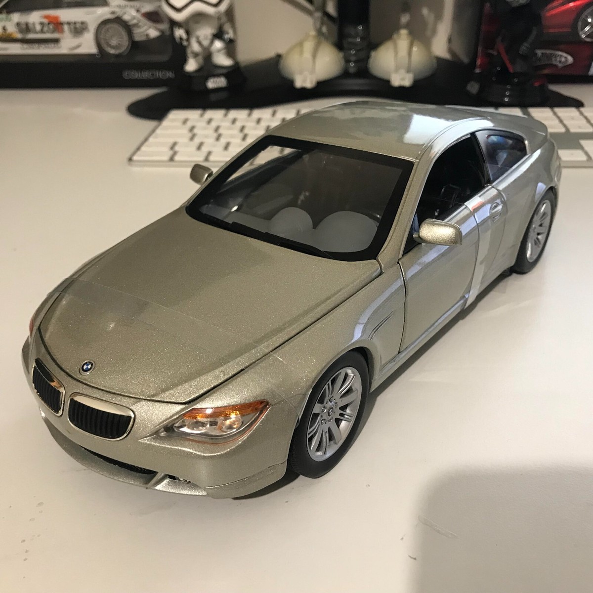 BMW 645 Ci 1:18 Hot Wheels Die cast Model Car – Silver New Boxed