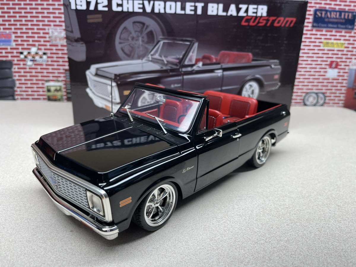 1/18 ACME 1972 Chevrolet Blazer Black White Top 2WD Custom