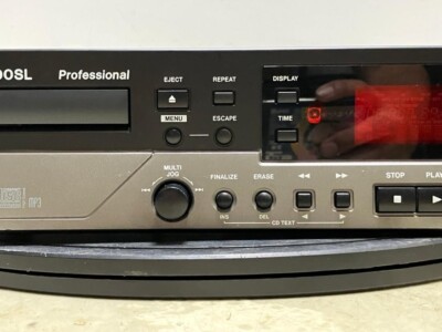 TASCAM CD-RW900SL Professional Rewritable Recorder CD Player Good
