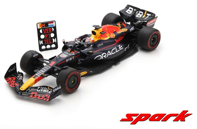 SPARK - 1:18 model - Oracle Red Bull Racing Winner RB18 Belgian GP