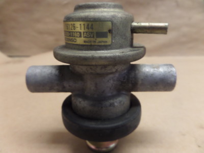 1986 KAWASAKI NINJA ZX 1000R DENSO ASV AIR CONTROL VALVE PN- 16126