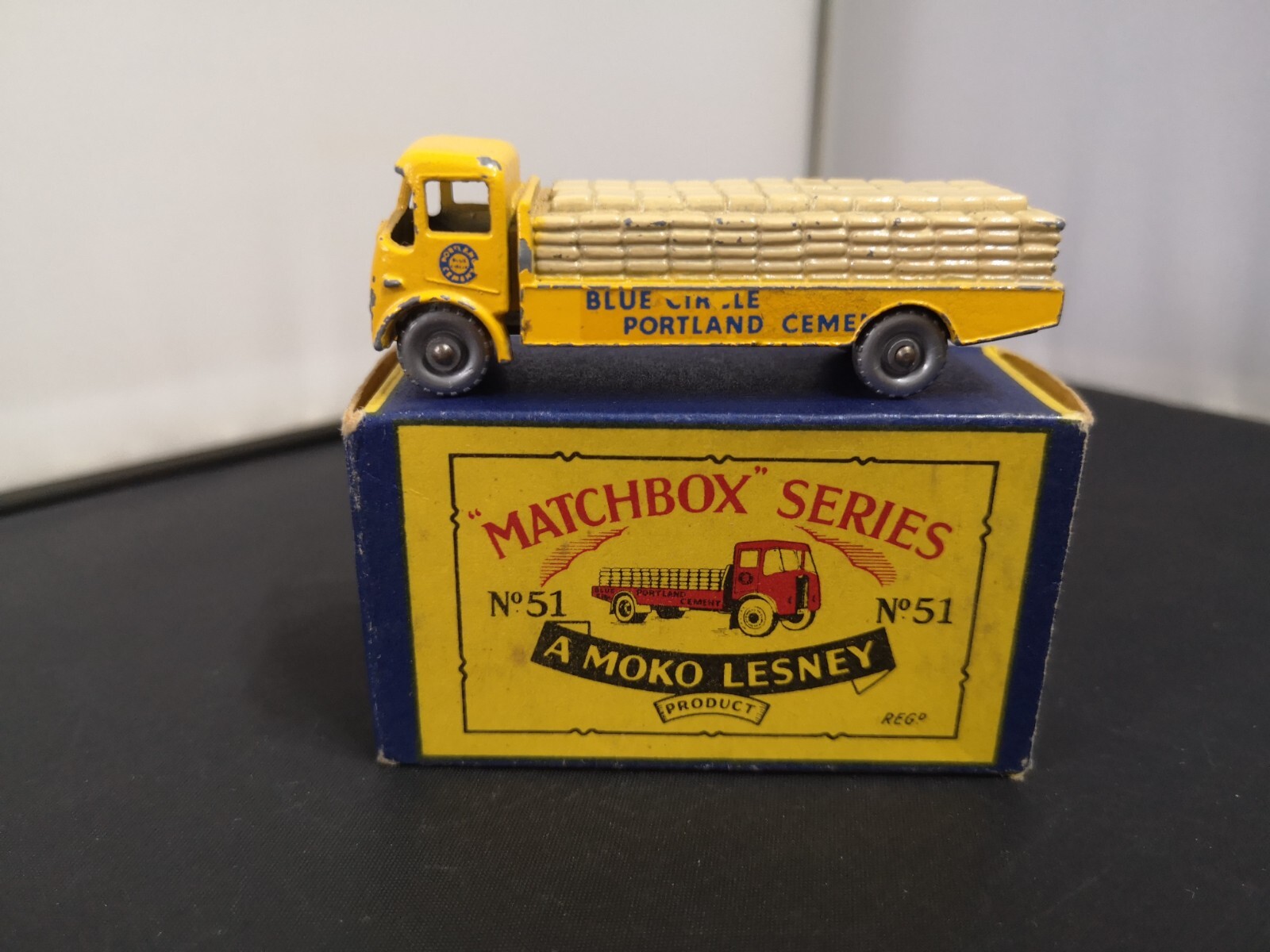Matchbox 51a, Albion Chieftain - Free Price Guide & Review