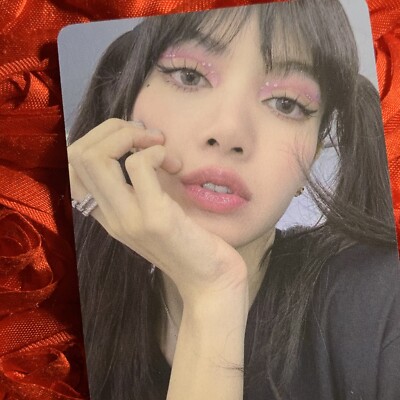 LISA BLACKPINK VOGUE RED Edition Celeb K-pop Girl Photo Card