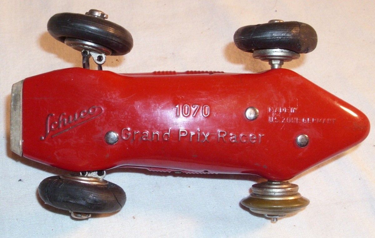 SCHUCO U.S. ZONE GERMANY 1070 GRAND PRIX RACER CAR TIN WIND UP TOY