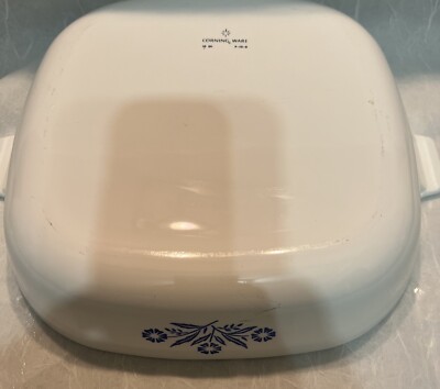 CORNING WARE BLUE CORNFLOWER DISH P-10-B 10