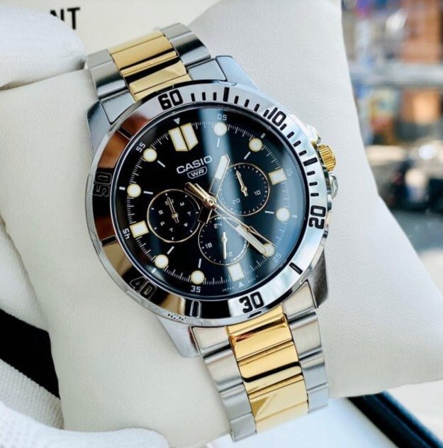 Casio MTP-VD300SG-1E Black Analog Two-Tone Gold Stainless Steel