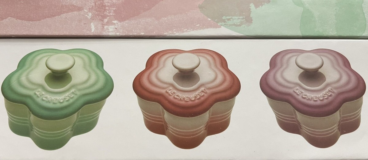Set 3 Le Creuset Petite Flower 7 oz Mini Cocotte Cool Mint Pink