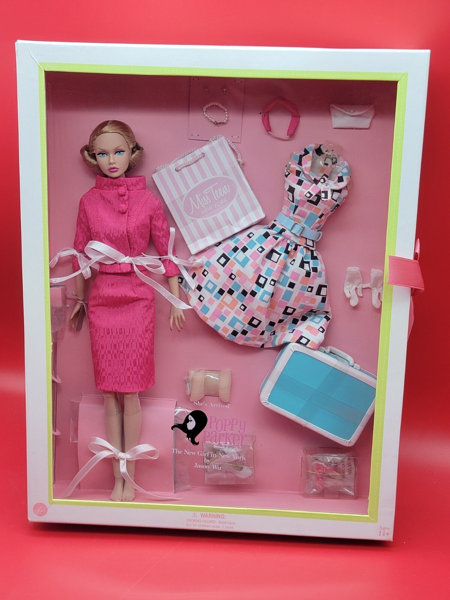 2009 Integrity Toys Poppy Parker She's Arrived Set PP015 NRFB
