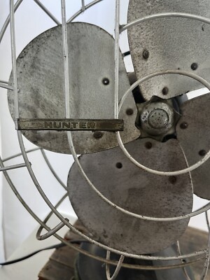 Vintage Hunter century Zephair Oscillating Electric Fan 265 C-16