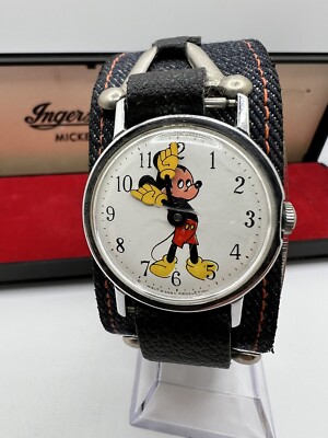 1970's Vintage Disney Mickey Mouse Mechanical Wind Up Stainless