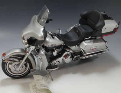 FRANKLIN MINT HARLEY DAVIDSON ULTRA CLASSIC ELECTRA GLIDE 100th 1