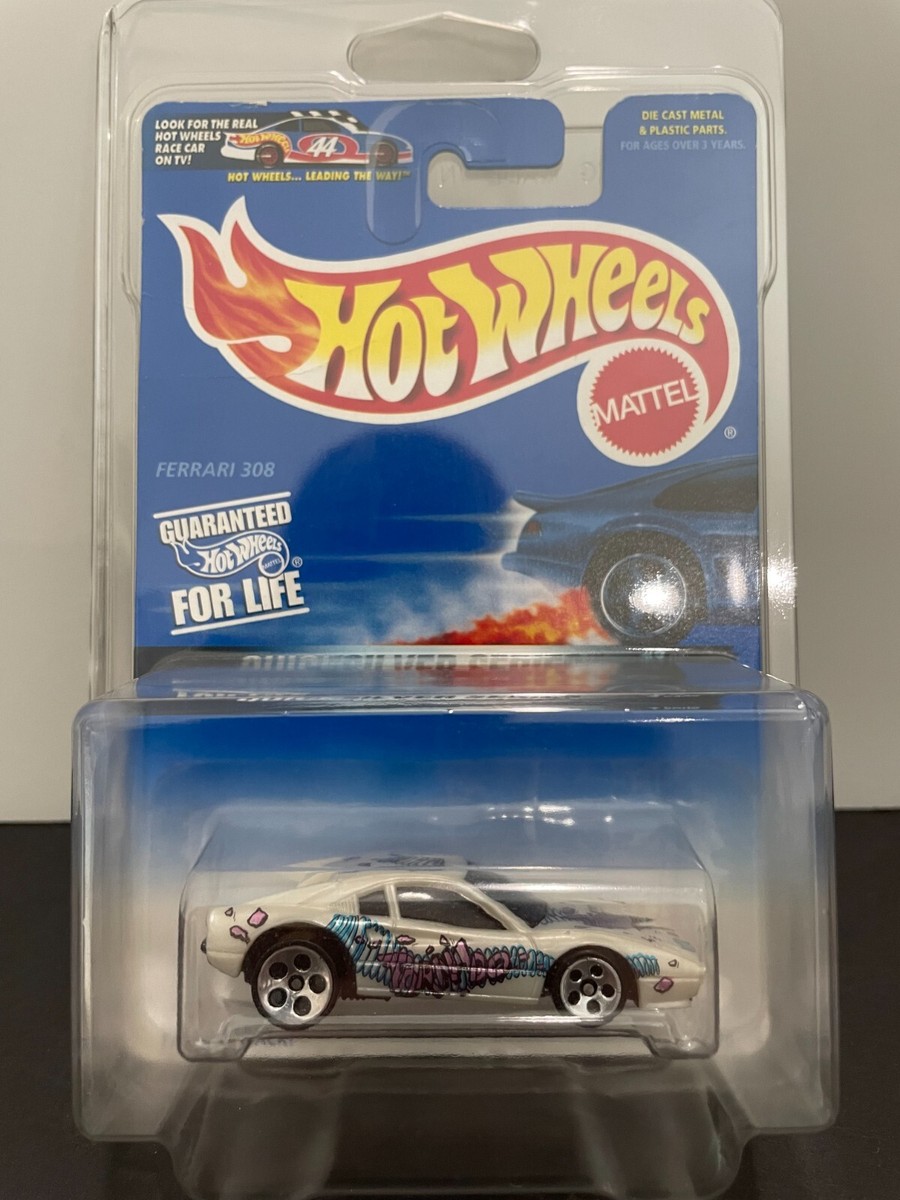 HOT WHEELS FERRARI 308 GTS W/PROTECTOR WHITE 1997 METAL BASE VHTF