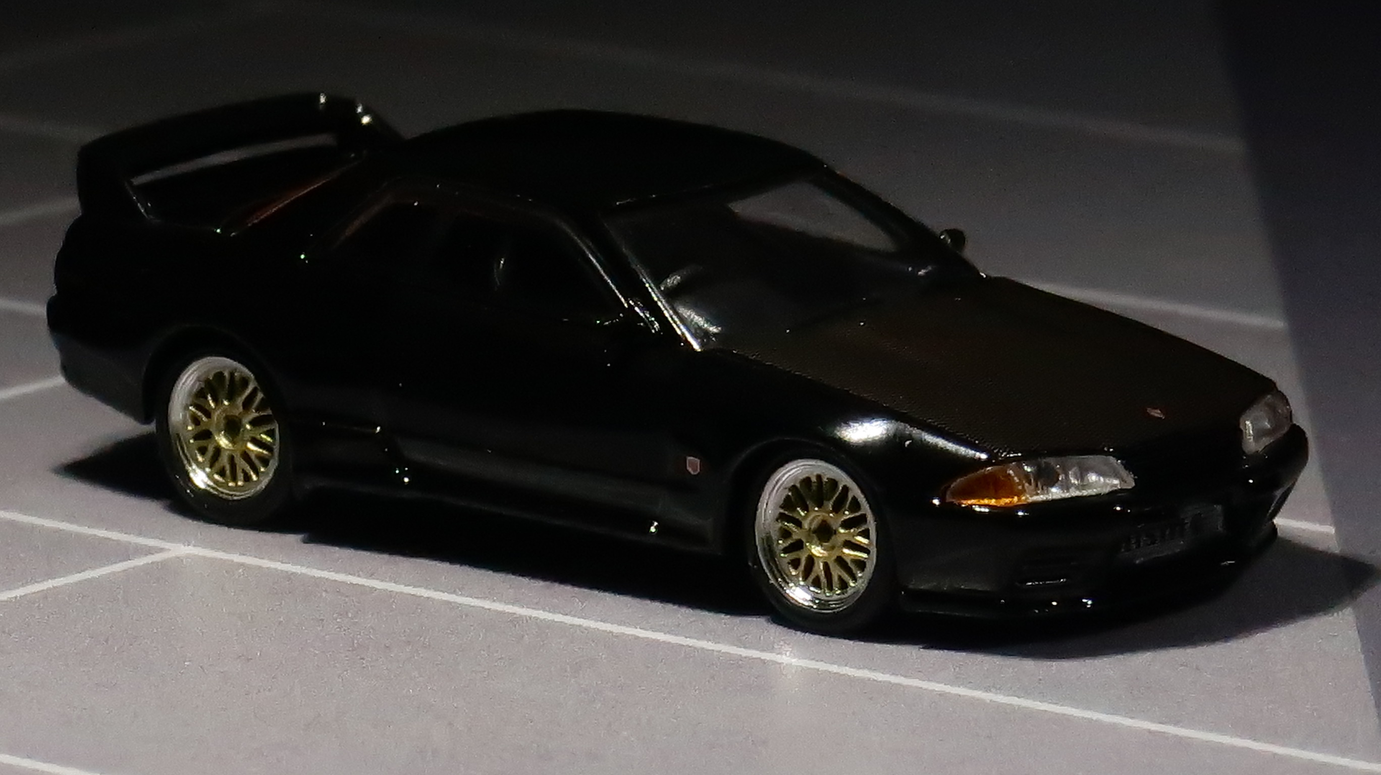 モデルインプレッション】 Mini GT 1/64 Nissan Skyline GT-R(R32