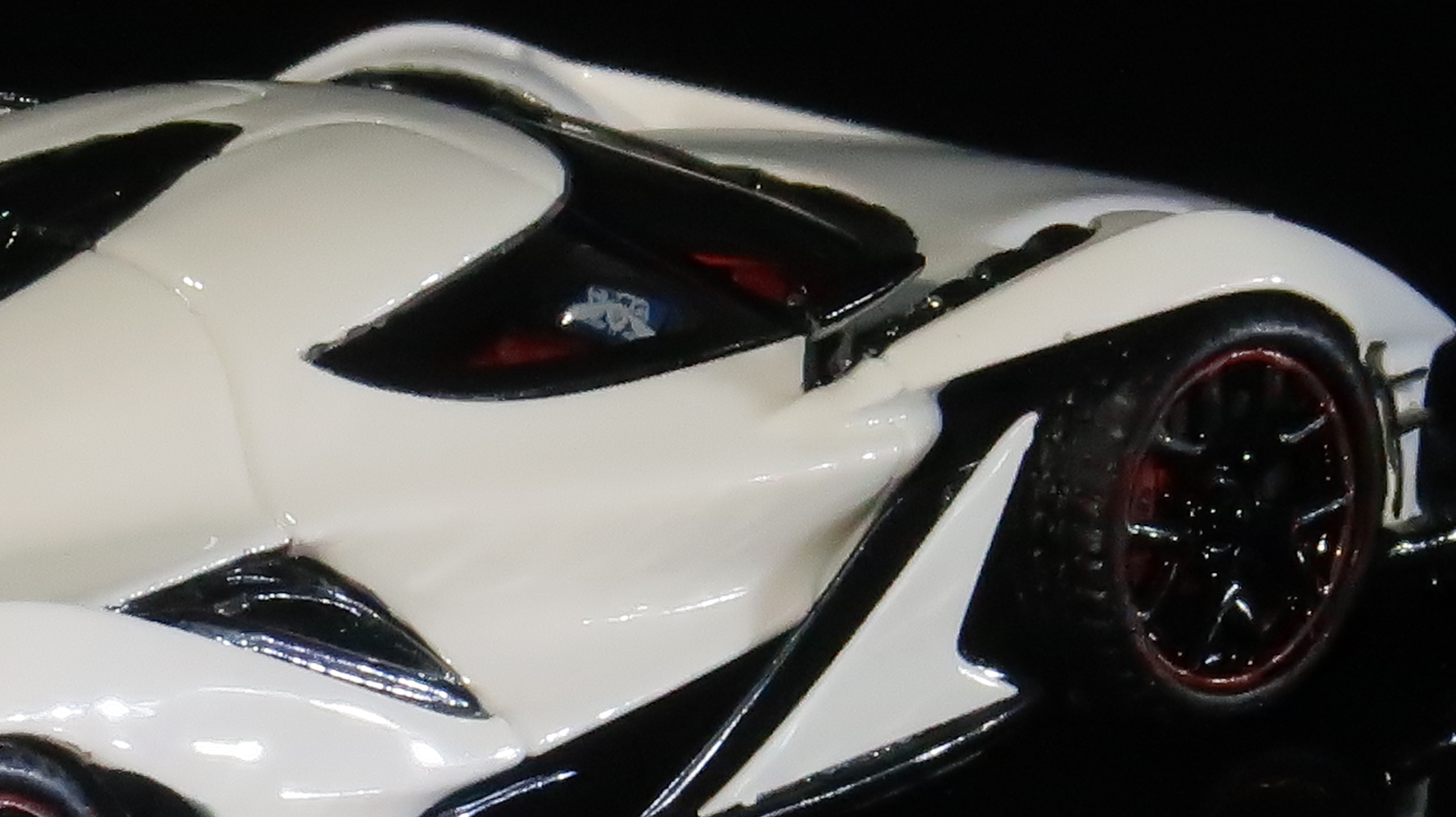 モデルインプレッション】 Peako64 1/64 Apollo Automobile Apollo IE