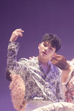 WOOZI (우지)」のアイデア 470 件 | ジフン, seventeenウジ, セブチ ウジ
