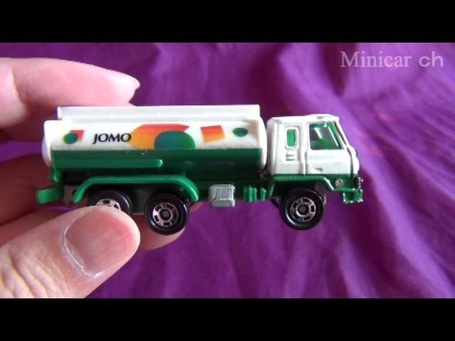 絶版トミカ No.057 日産ディーゼル タンクローリー JOMO - YouTube