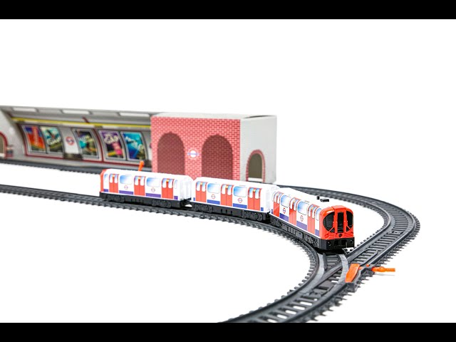 London Underground S Stock Electric Train Set | The London Toy