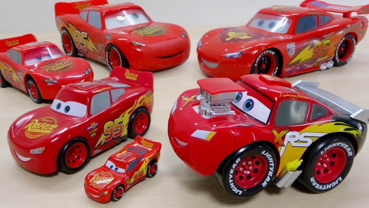 トミカ ライトニングマックィーン ジャンプタイプ 舌出し 舌を出した
