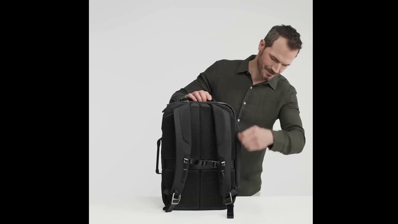 Briggs and Riley - ZDX 18.5'' Medium Convertible Backpack Duffle