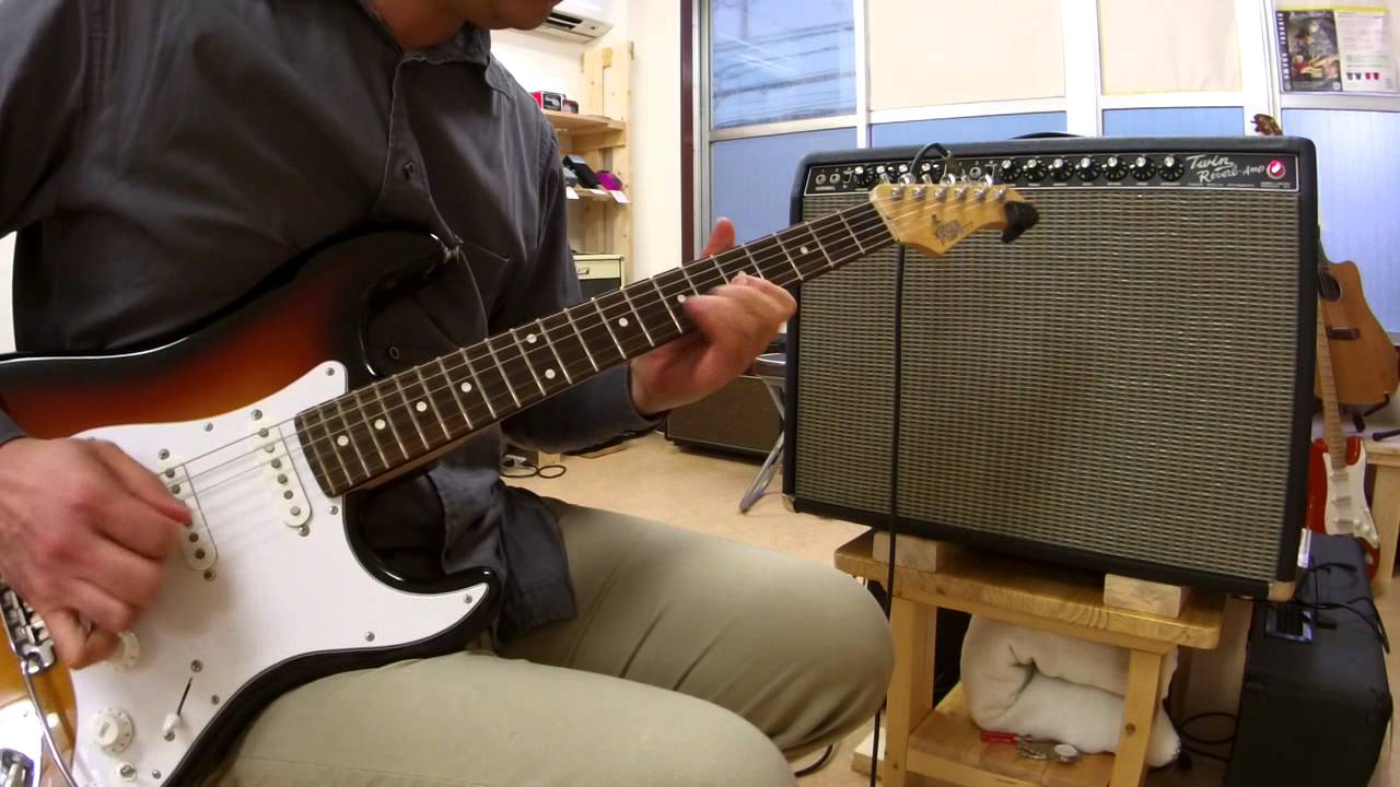 フジゲン SSHストラトタイプ JST-5RH Crunch - YouTube
