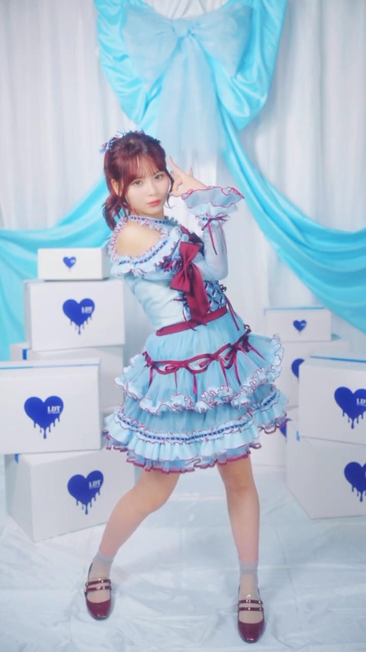 4/1発売 20thシングル #劇薬中毒 歌唱衣装 全身Dance ver