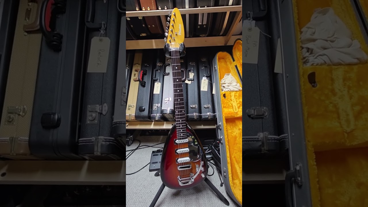 Phantom Guitar Works / Phantom6 Black - YouTube
