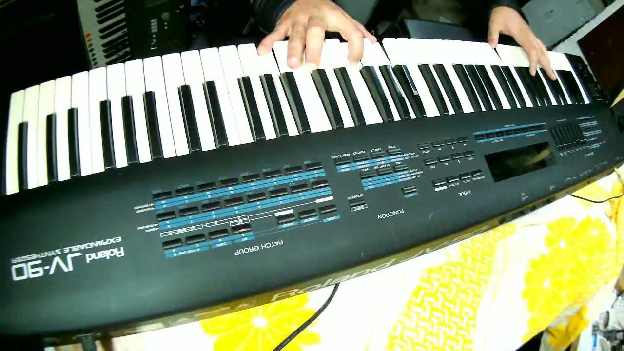 ROLAND 122S38□Roland シンセサイザー JV-90 VE-GS1付き□ JV-90