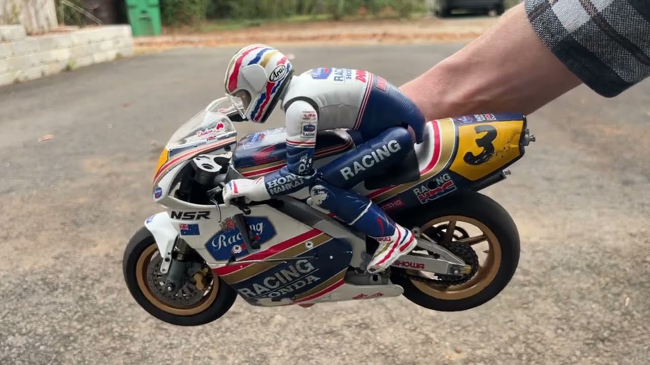 KYOSHO NSR500 RC MOTORCYCLE 1:8 scale - YouTube