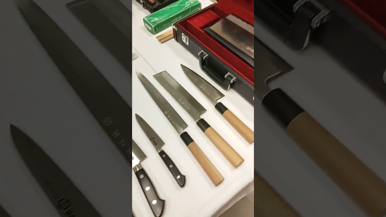 調理師科の包丁セットです！オープンキャンパス展示より - YouTube