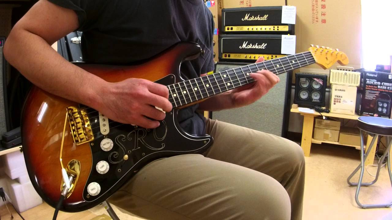 Fender Stevie Ray Vaughan Stratocaster 1992 Clean➁ - YouTube