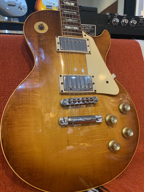 Finest Guitars ヴィンテージ通信】70sレスポール三本入荷