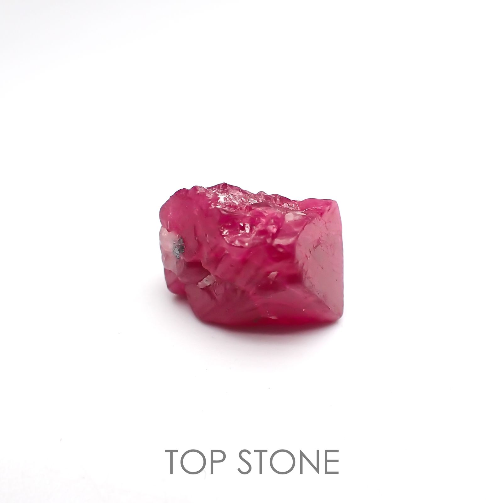 レッドスピネル(宝石名レッド・スピネル) タンザニア産 原石・結晶