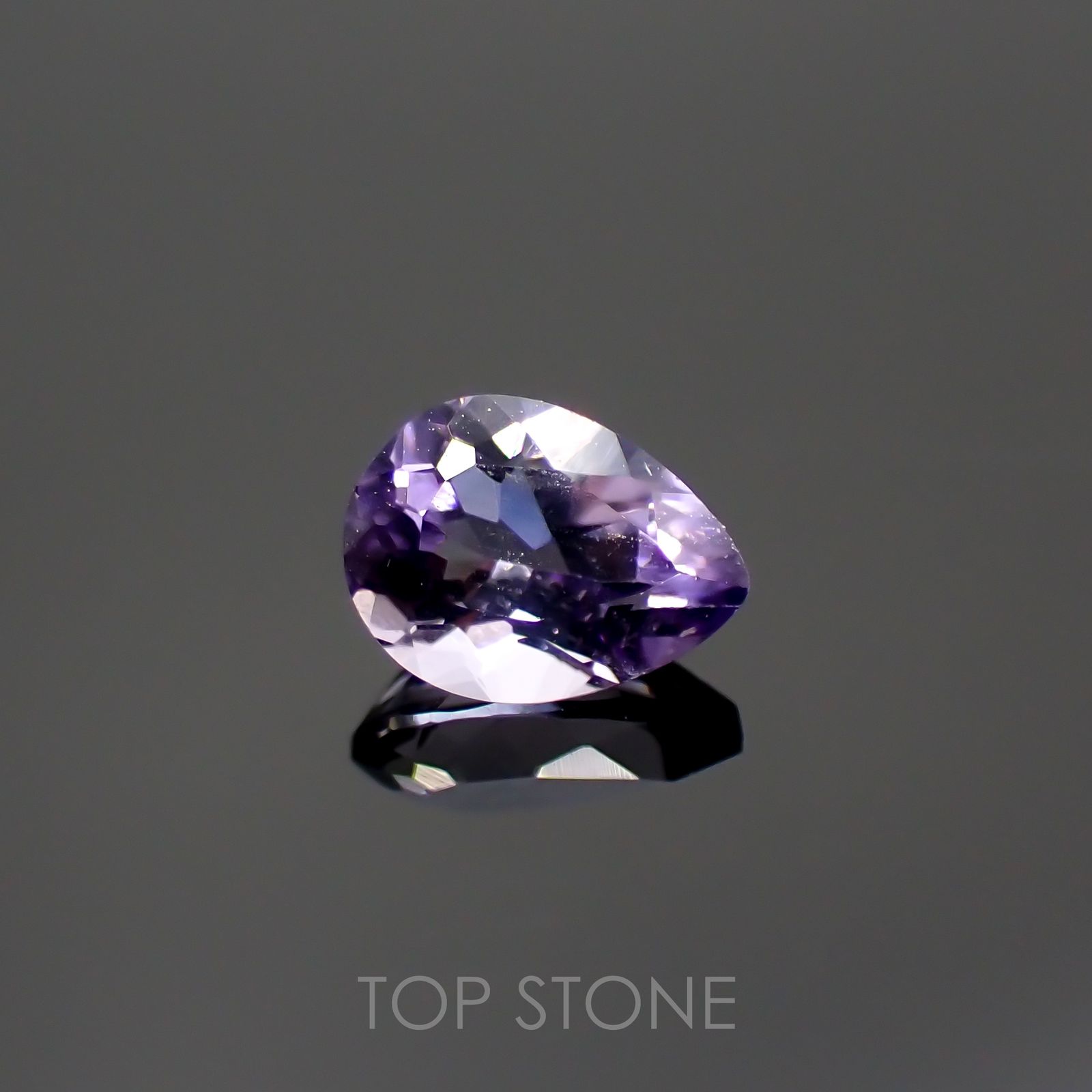 マリアライト(宝石名パープル・スキャポライト)スリランカ産 0.33ct