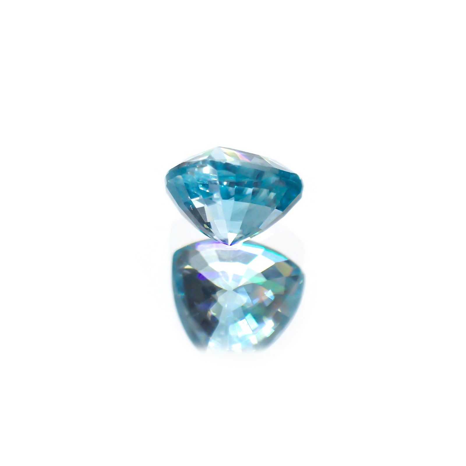 ブルージルコン(宝石名ジルコン) カンボジア産 識別済 1.32ct / 6x6