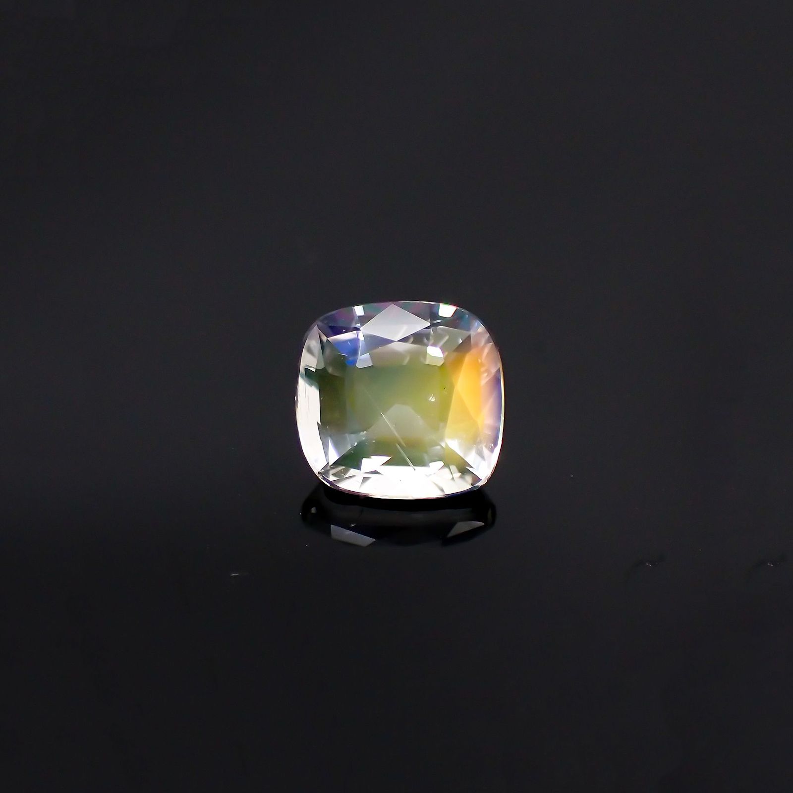 レインボームーンストーン 商品一覧 | 宝石ルースの専門店【TOP STONE】