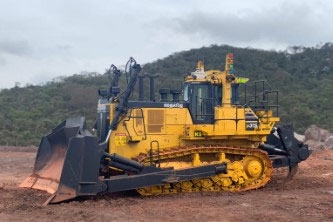 コマツの「大型ICTブルドーザー」が鉄鉱山で商用稼働｜ニュー
