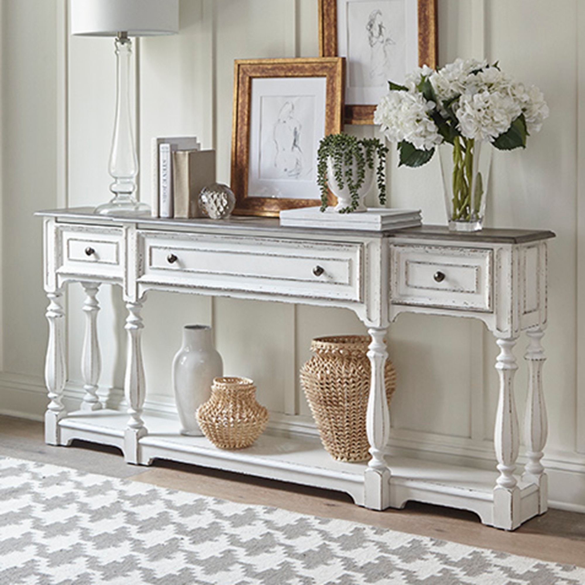 Liberty Furniture Living Room 72 Inch Hall Console Table 244
