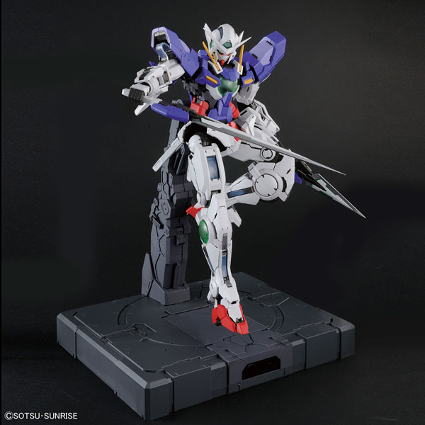 PG 1/60 ガンダムエクシア プラモデル