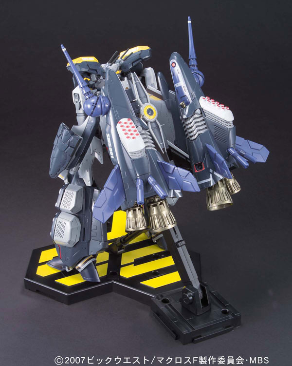 マクロスF(フロンティア) 1/72 VF-25S アーマードメサイアバルキリー