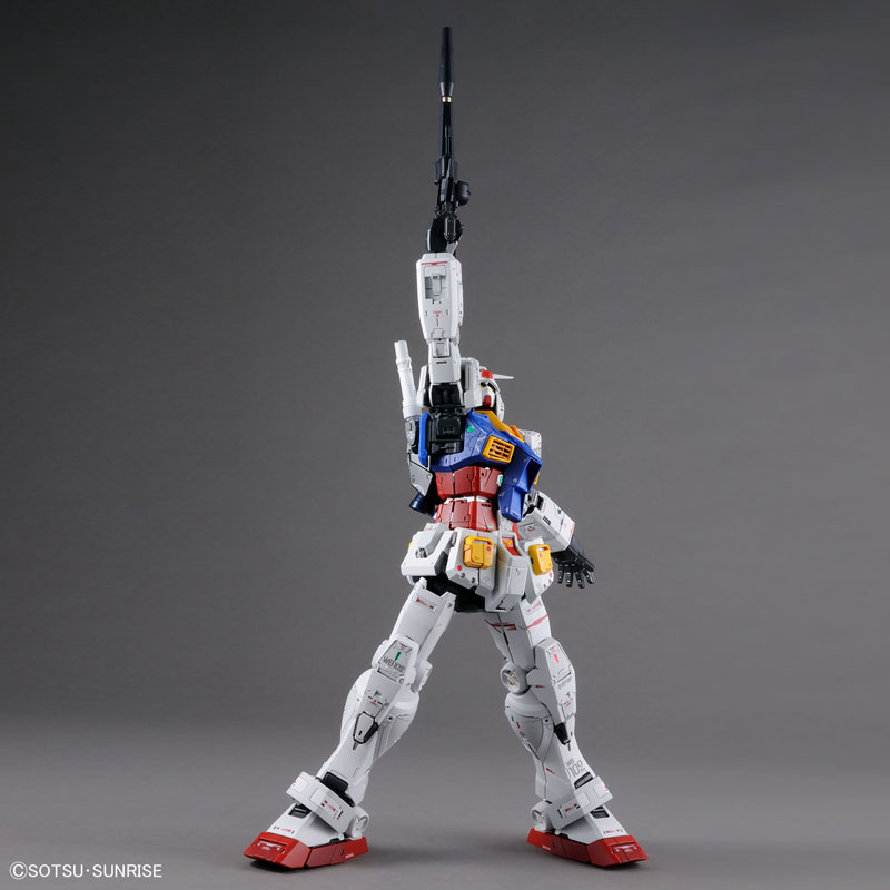 PG UNLEASHED 1/60 RX-78-2 ガンダム プラモデル