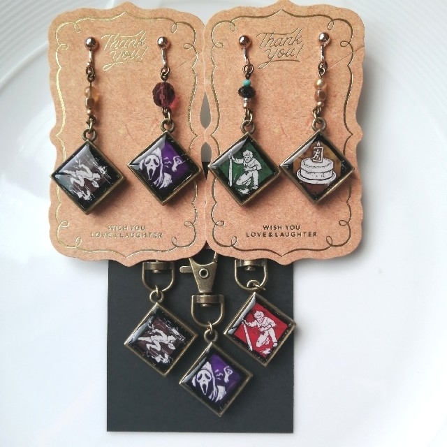 DBD デッドバイデイライトストラップ チャーム イヤリング ピアス