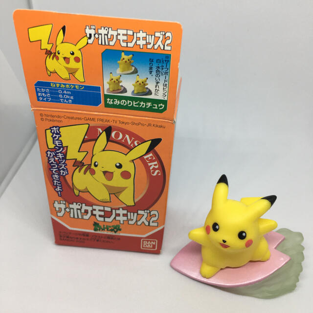 BANDAI - ザ・ポケモンキッズ2 なみのりピカチュウ ピンクの通販 by